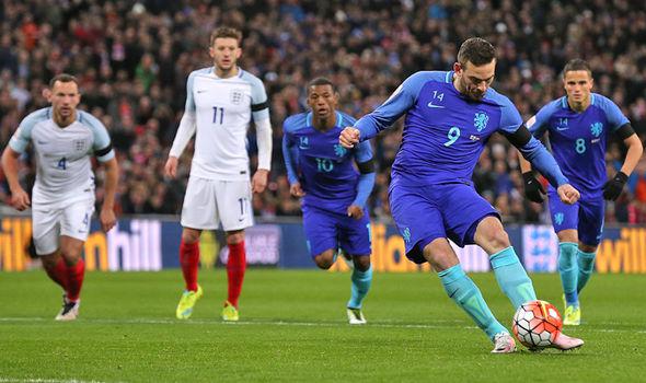 进攻企图 进攻企图