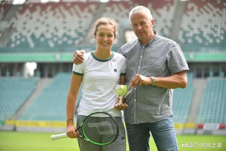 库里就如同 库里就如同