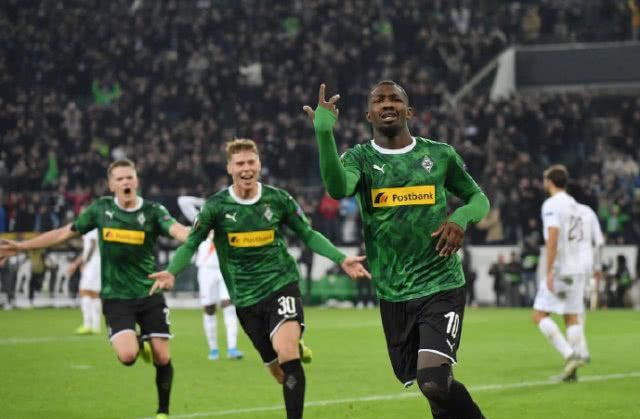 脱颖而出 脱颖而出