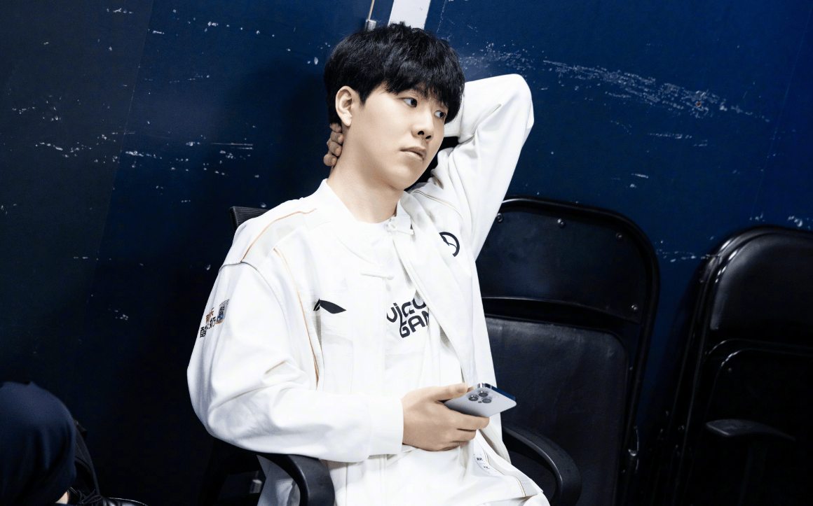 次彰显出中 次彰显出中